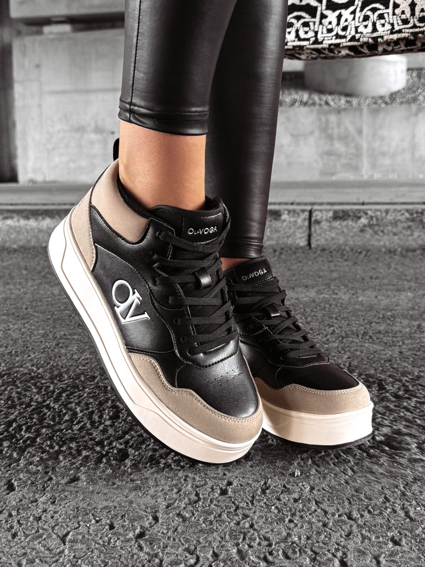 CARMINE SNEAKERS, BEIGE & BLACK