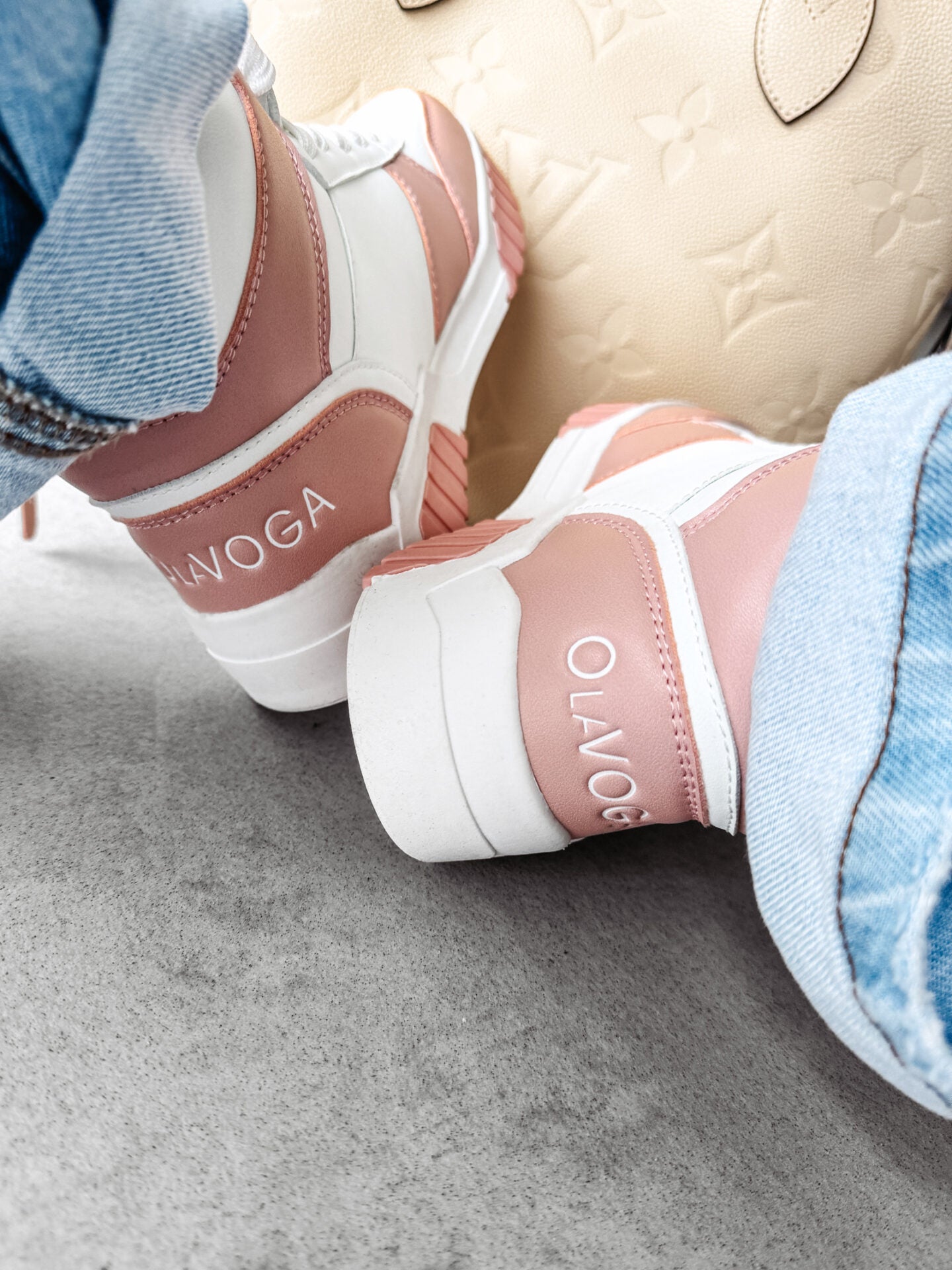 HYPERION SNEAKERS WHITE & PINK
