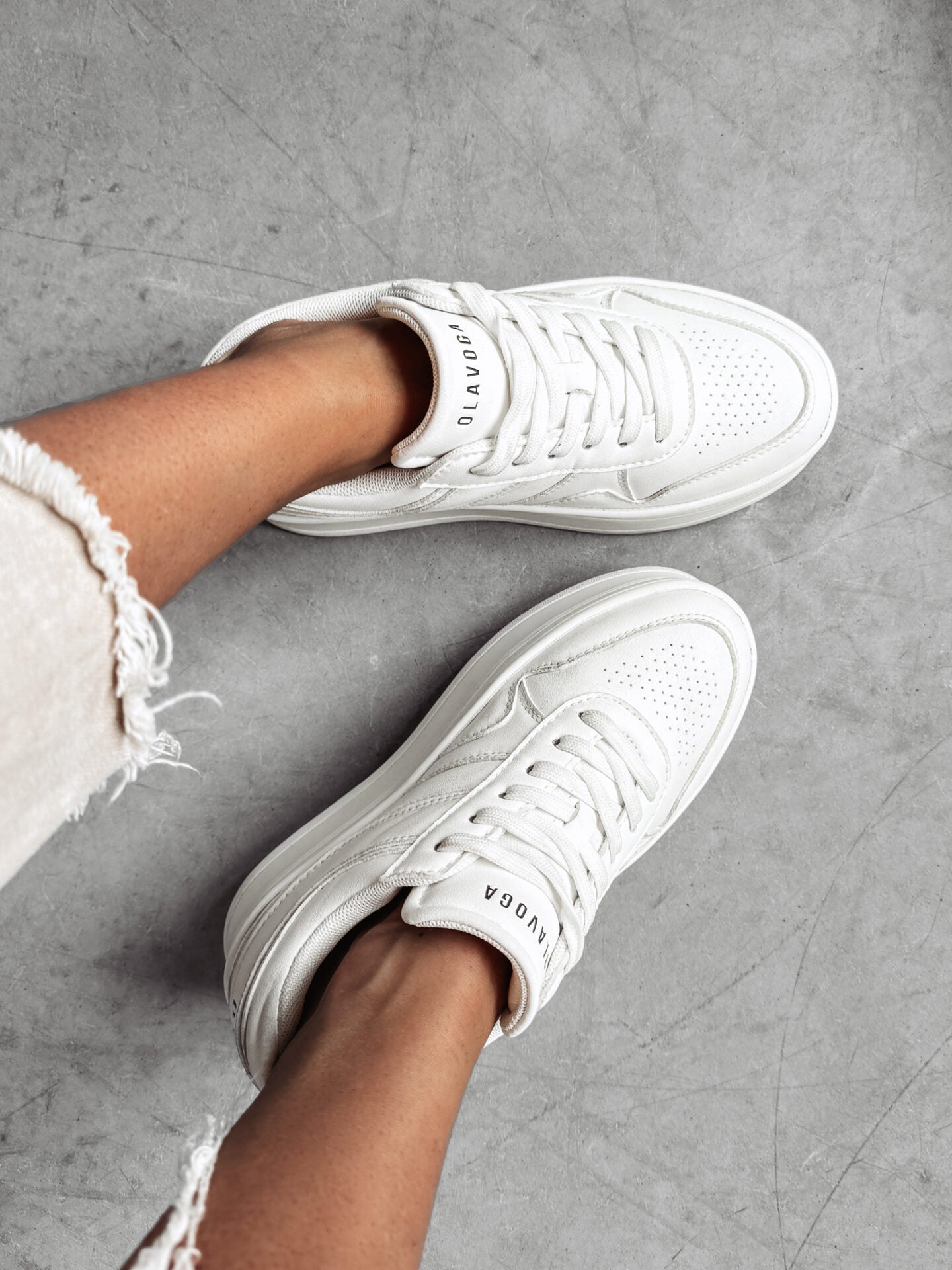 VENTA SNEAKERS WHITE